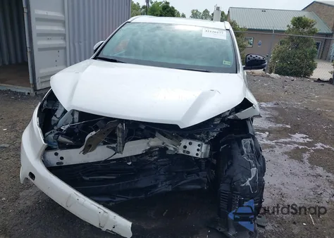 2015 Toyota Highlander Xle V6 z USA, uszkodzony, nr VIN 5TDJKRFH2FS131663